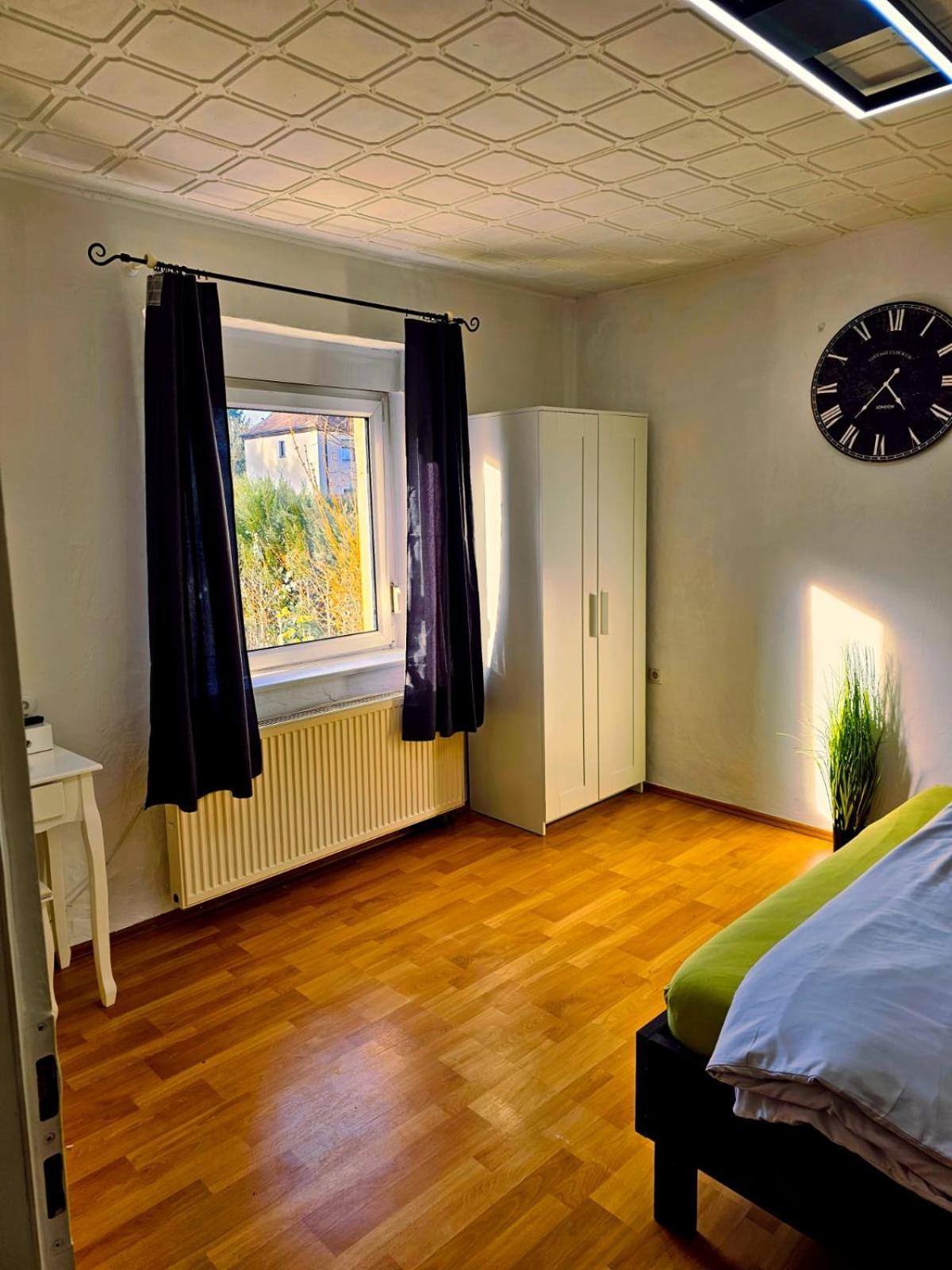 B&R Ferienhaus In Der Naehe Des Flughafens Nuremberg Exterior photo